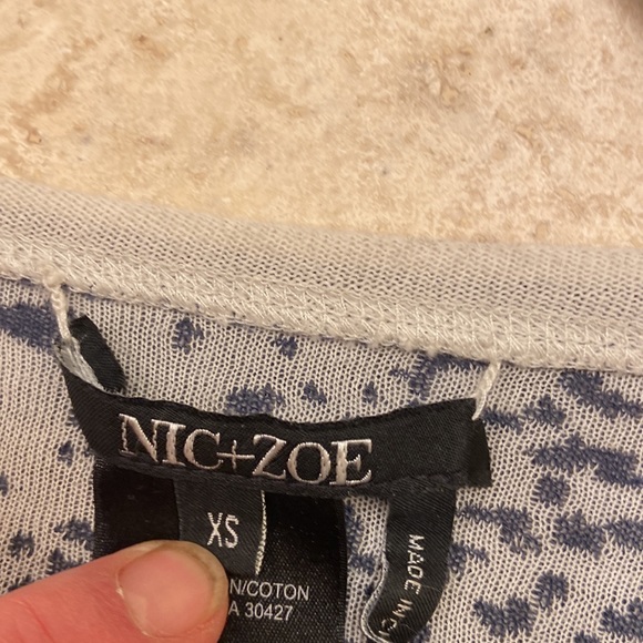 Nic and Zoe abstract printed long sleeve top in navy/white. Size XS - Picture 6 of 8